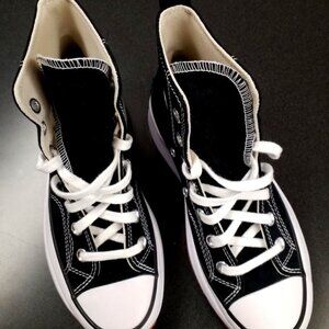 Converse Chuck Taylor All Star Move Platform Sneakers